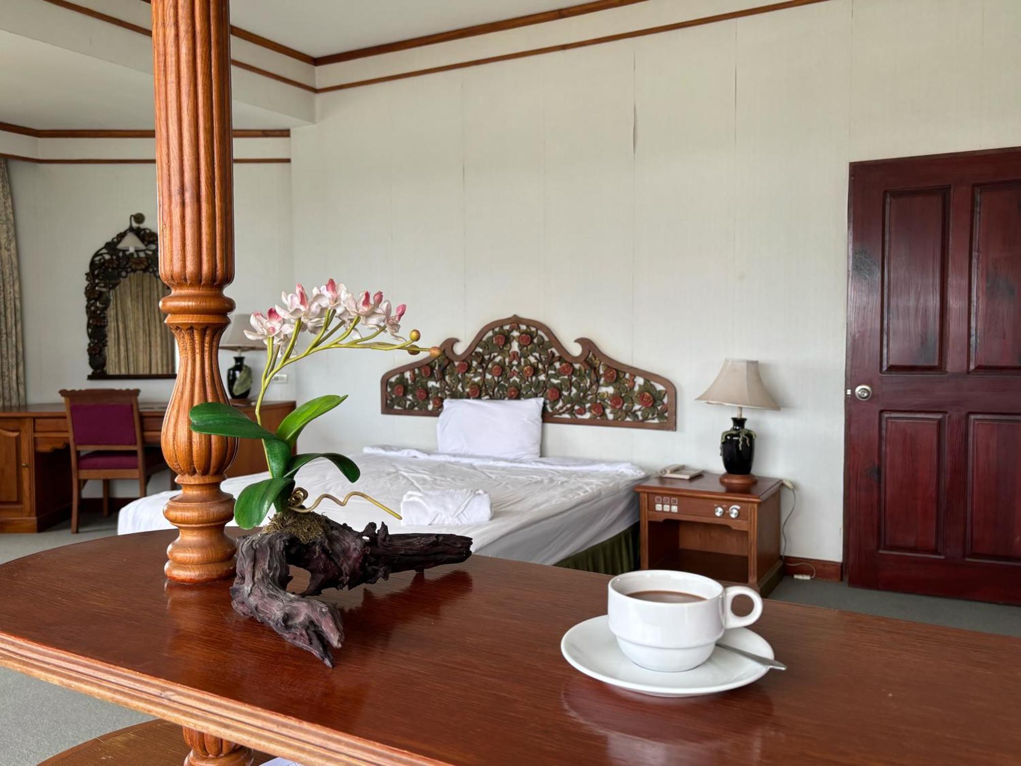 Royal Mekong Riverside Hotel Nong Khai Exteriör bild