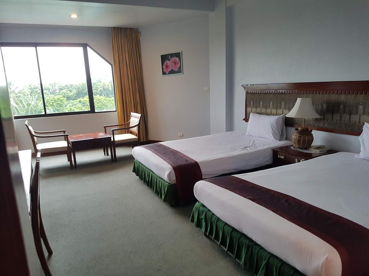Royal Mekong Riverside Hotel Nong Khai Exteriör bild